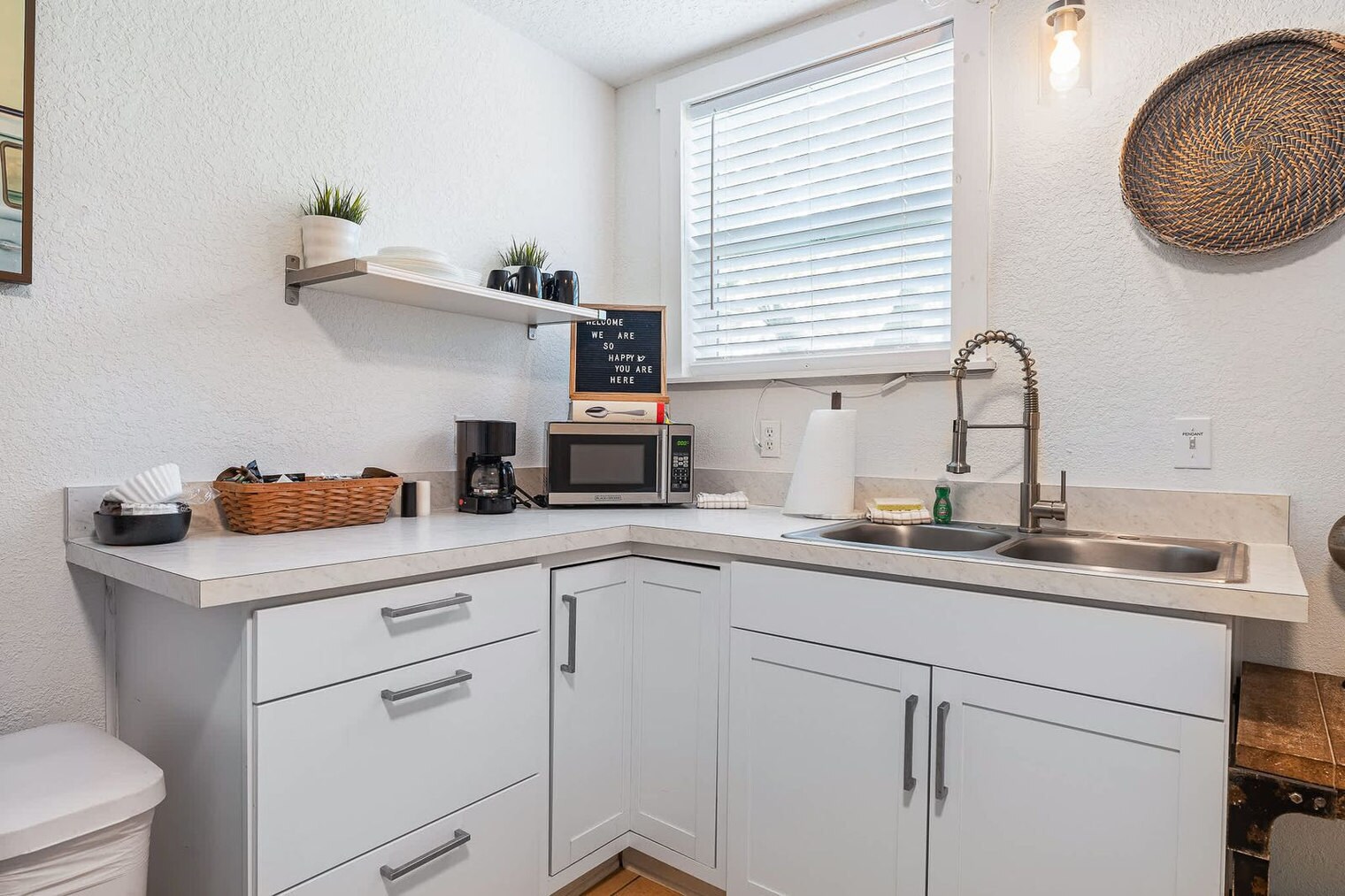 Building Photo - 120 Sherwood Ave