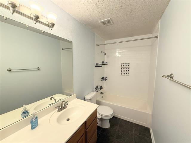 Building Photo - 4275 Cave Cove Ct