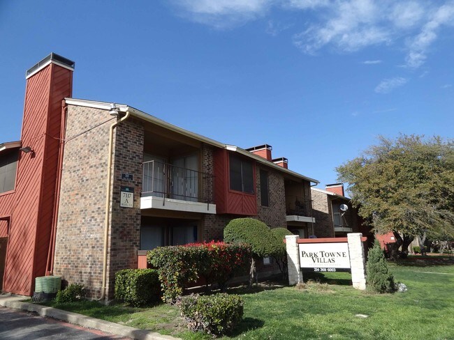 Echo Midtown Dallas, TX Apartment Finder