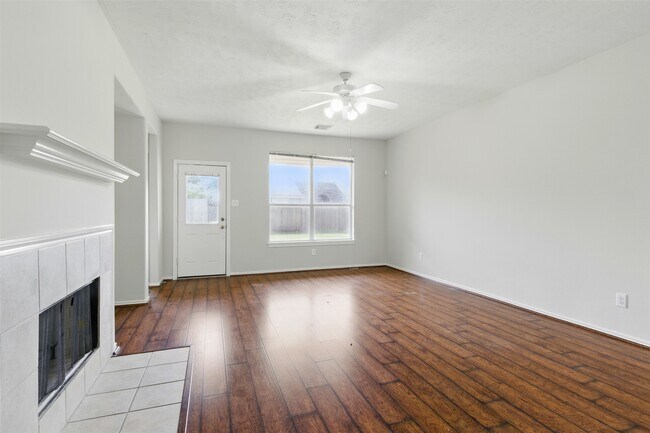 Building Photo - 4827 Claymill Ct