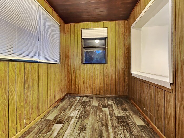 Building Photo - 3705 Freeman Rd