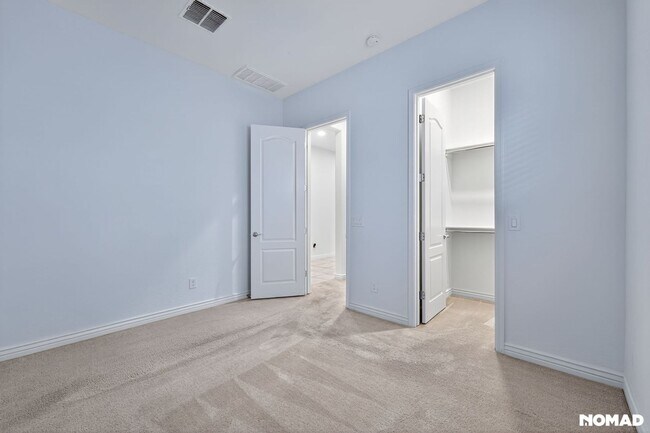 Building Photo - 20840 E Reins Rd