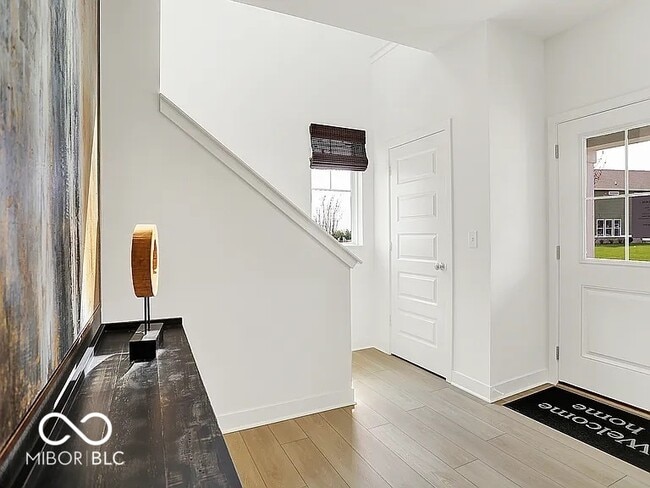 Building Photo - 2868 Woods Edge Dr