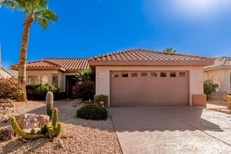 Building Photo - 16215 W Desert Winds Dr