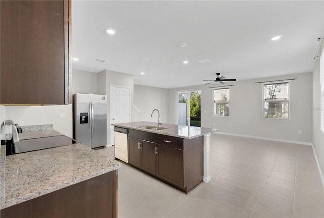 Building Photo - 773 Legacy Dr