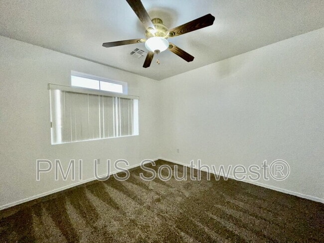 Building Photo - 4891 S Rinaldi Dr