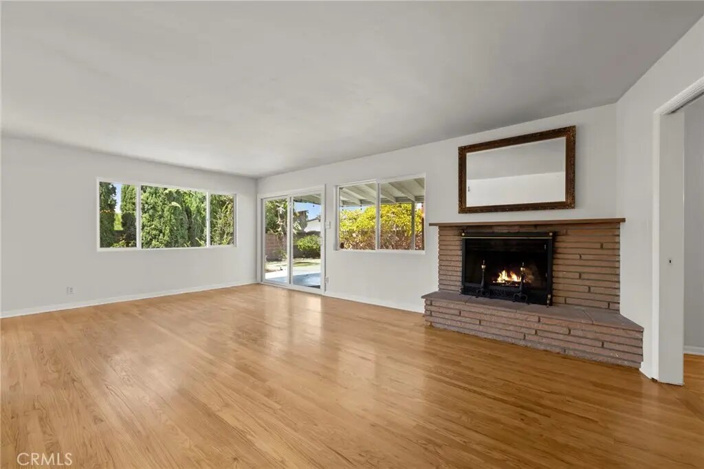 Building Photo - 9551 Joyzelle Dr