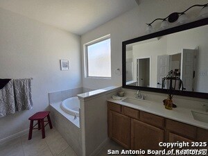 Building Photo - 835 Blue Violet