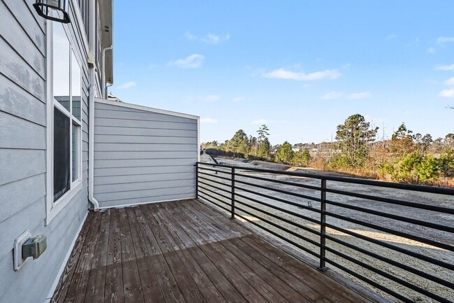 Building Photo - Spacious 4BR Holly Springs | Modern Layout | Prime Location Near Downtown & 540