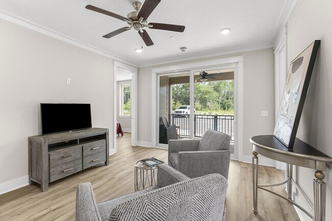 Building Photo - 725 J D Miller Rd