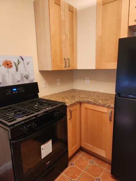 Brand New Appliances - 604 Gerritt St