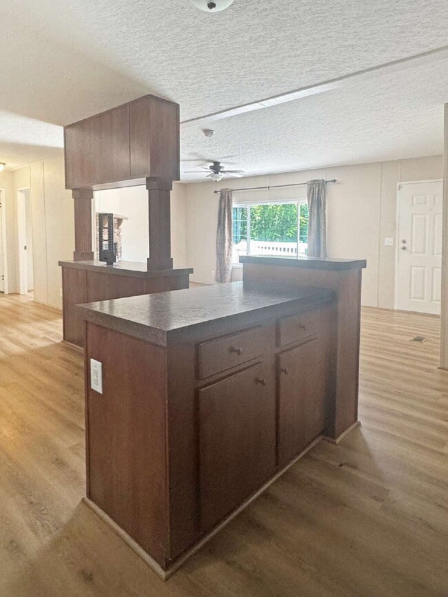 Building Photo - Private 2.5-Acre Mini Farm Near Lake Lanier | 3BR/2BA | Peaceful Country Living