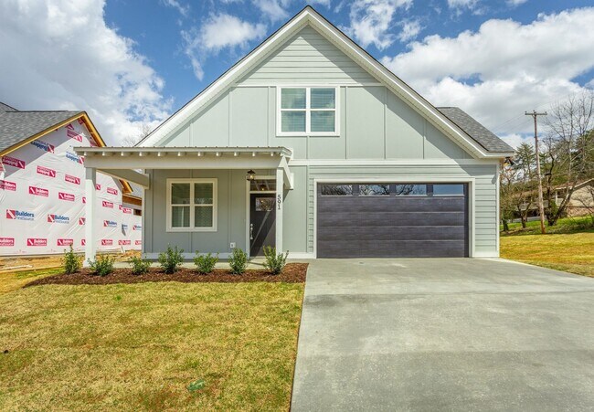 Building Photo - New 4 Bedroom Home in Red Bank with 2-Car Garage
