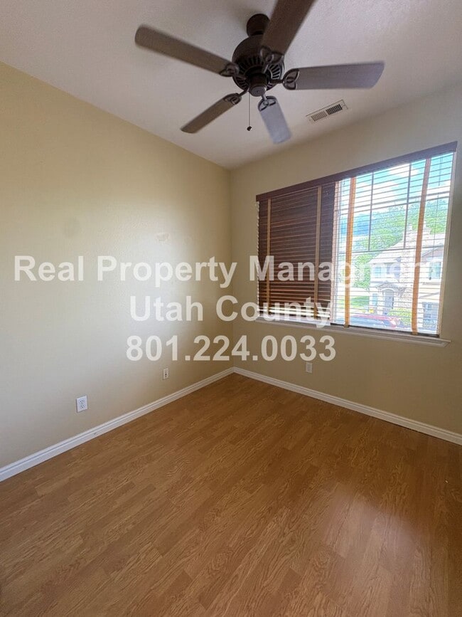 Building Photo - $500 off first months rent! Pemberley HOA Condo, Close to the Clubhouse