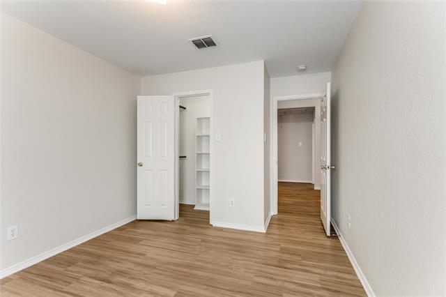 Building Photo - 8113 Ruse Springs Ln