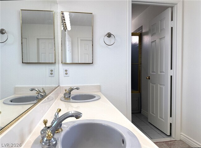 Building Photo - 433 Jubilation Dr