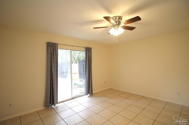 Building Photo - 316 Teakwood Cir
