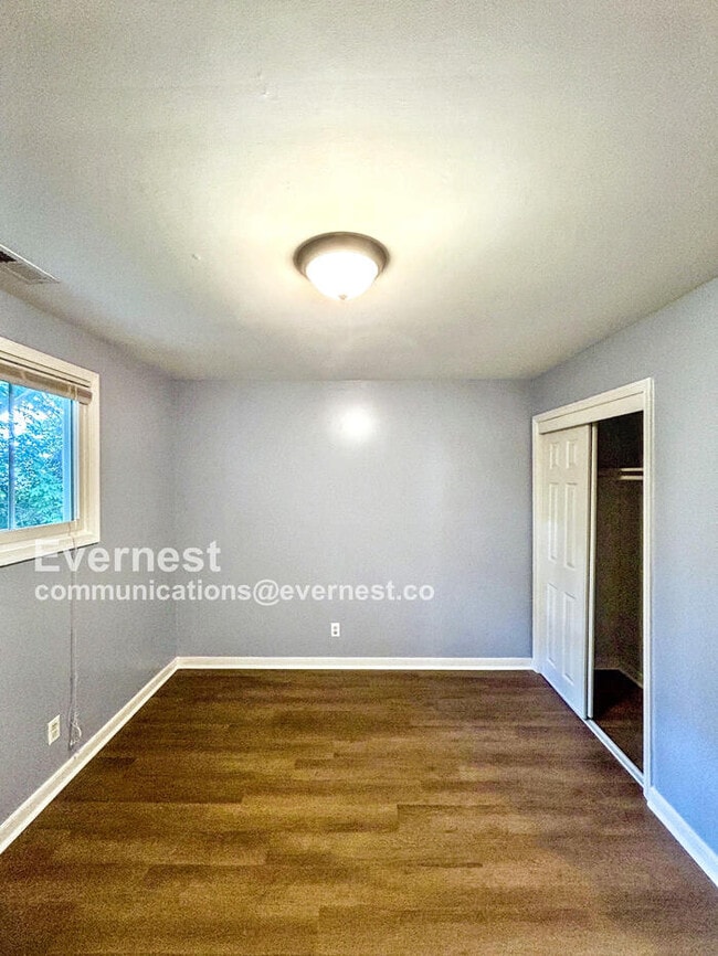Building Photo - 2611 Gravel Hill Rd
