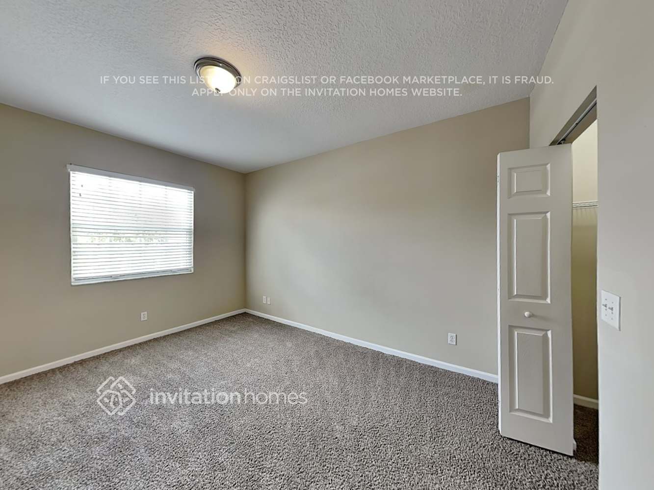 Building Photo - 10777 Pelican Dr