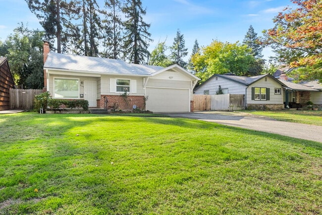 Building Photo - 2124 Maryal Dr