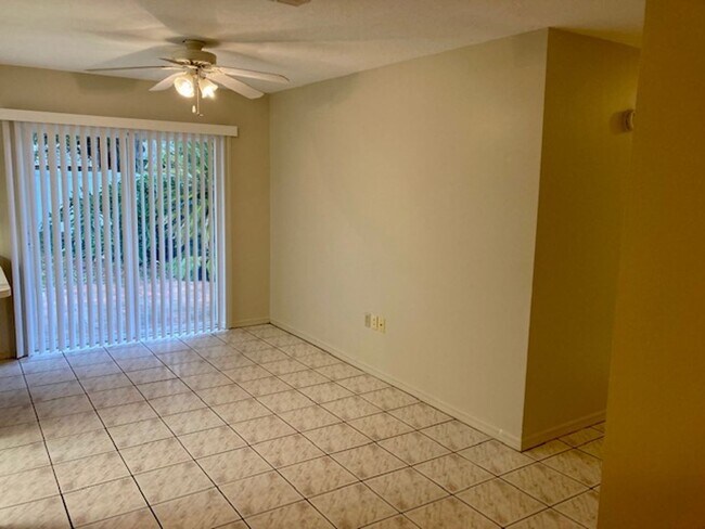 Building Photo - 6170 W Pinedale Cir