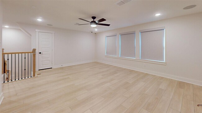 Building Photo - 3113 Somerset Levens Ln