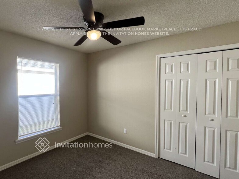 Building Photo - 1113 Winding Water Way