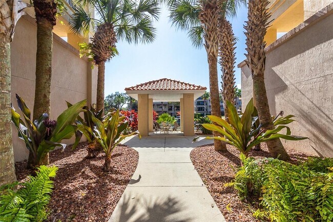Building Photo - 300 Bella Harbor Ct
