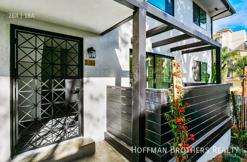 Building Photo - 215 Lucas Ave