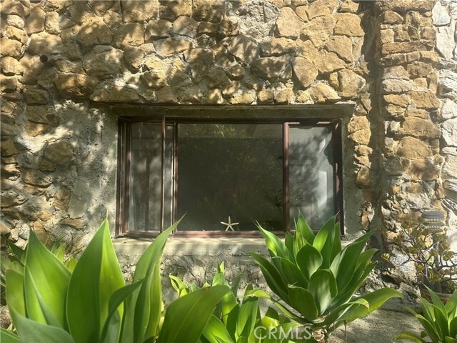 Building Photo - 8601 Wonderland Ave