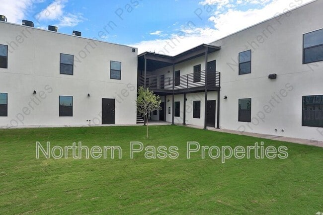 Building Photo - 1061 Ranger Trail