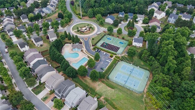 Building Photo - 3070 Centerglen Ln