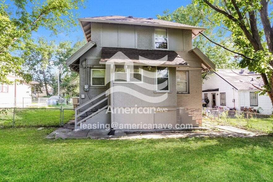 Building Photo - 1606 E 72nd St