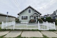 Building Photo - Charming 3 Bed/1.5 Bathroom in North Evere...