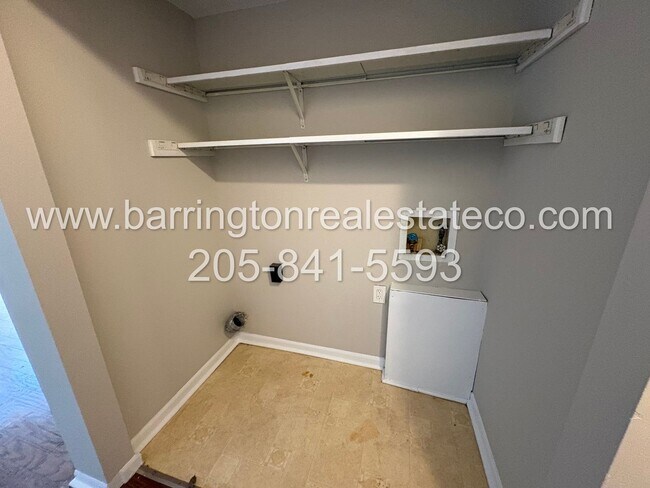 Building Photo - Birmingham