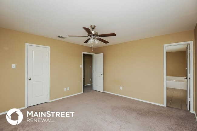 Building Photo - 1700 Village Park Trail