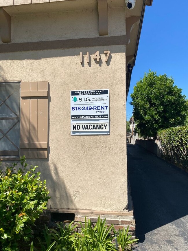 Building Photo - 1147 San Rafael Ave