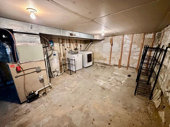 Building Photo - Cozy 2 bedroom home located in South Allentown, PA