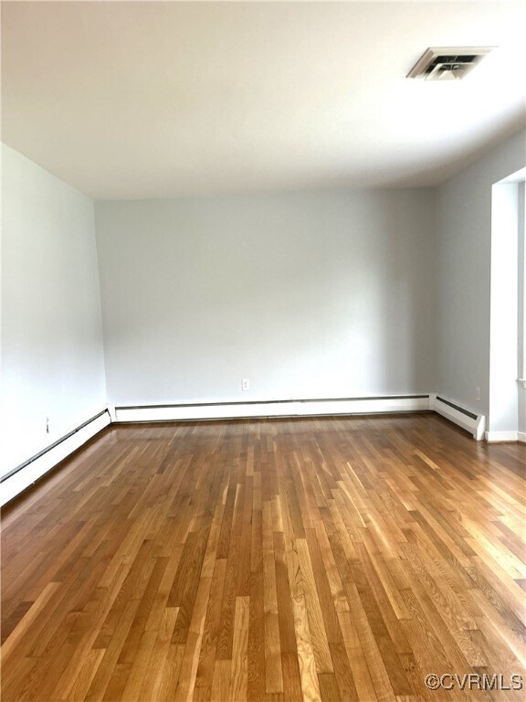 Building Photo - 1404 Stoneycreek Dr