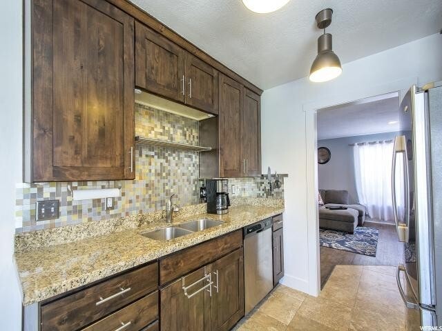 Building Photo - 2176 Nowell Cir