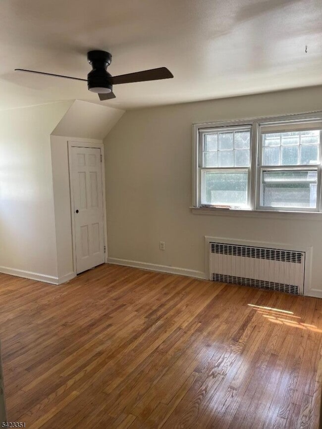 Building Photo - 134 Chestnut St