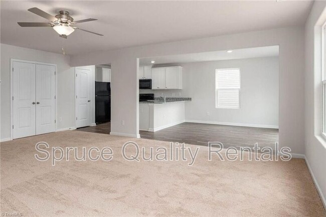 Building Photo - 2232 Balmore Ave