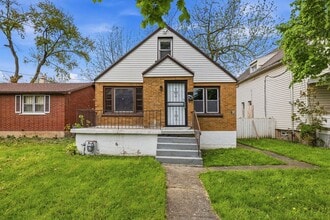 Building Photo - 414 18th St