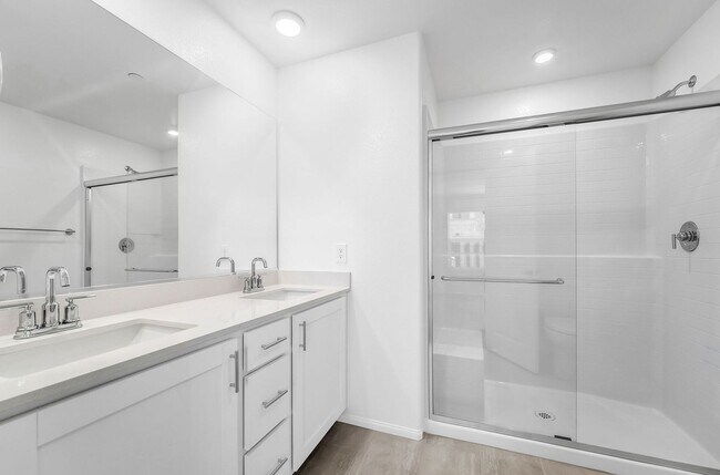 Building Photo - Modern Cadence Townhome with Open-Concept Living & Energy-Efficient Features!