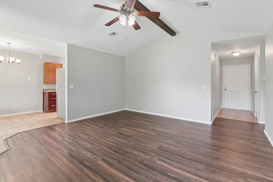 Building Photo - 4604 S Ironwood Ave