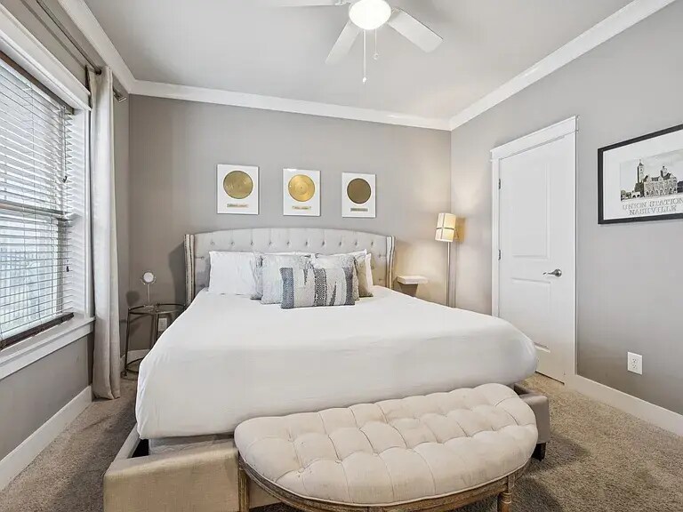 Building Photo - 1722 14th Ave S