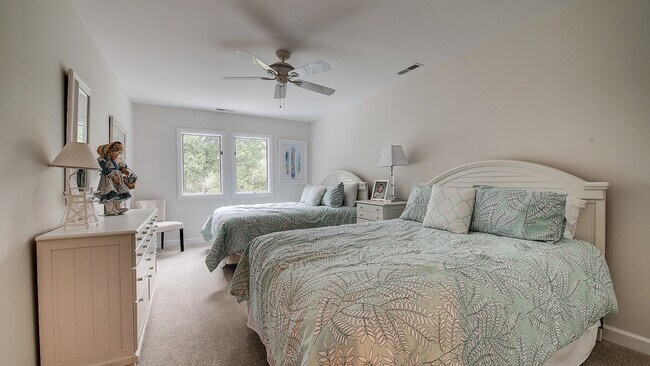 Building Photo - 1332 Wallace Pate Dr