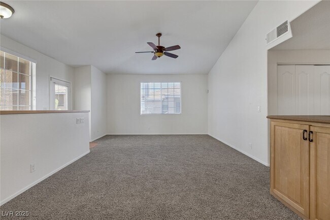 Building Photo - 9901 Trailwood Dr