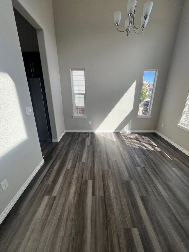 Building Photo - 6452 Vedder Dr