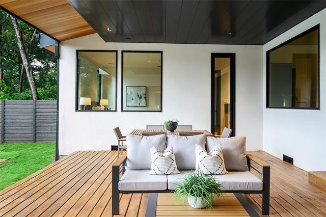 Building Photo - 5023 Lilac Ln